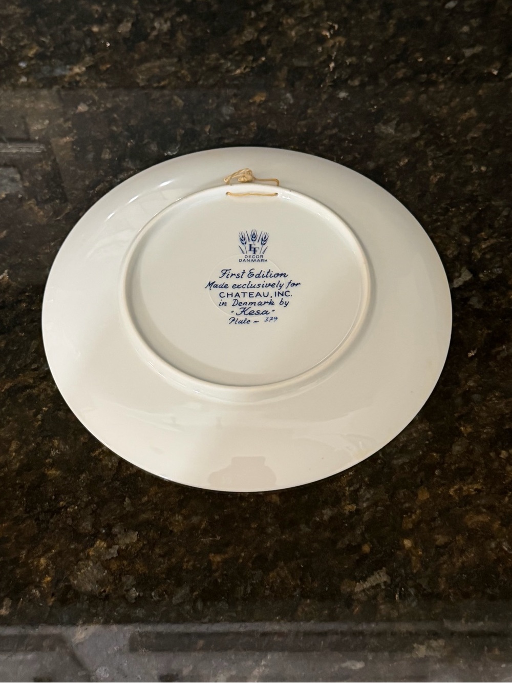 1972 Nantucket Island MA Decorative Collector Plate 7.5” | Blue & White - Picture 4 of 5